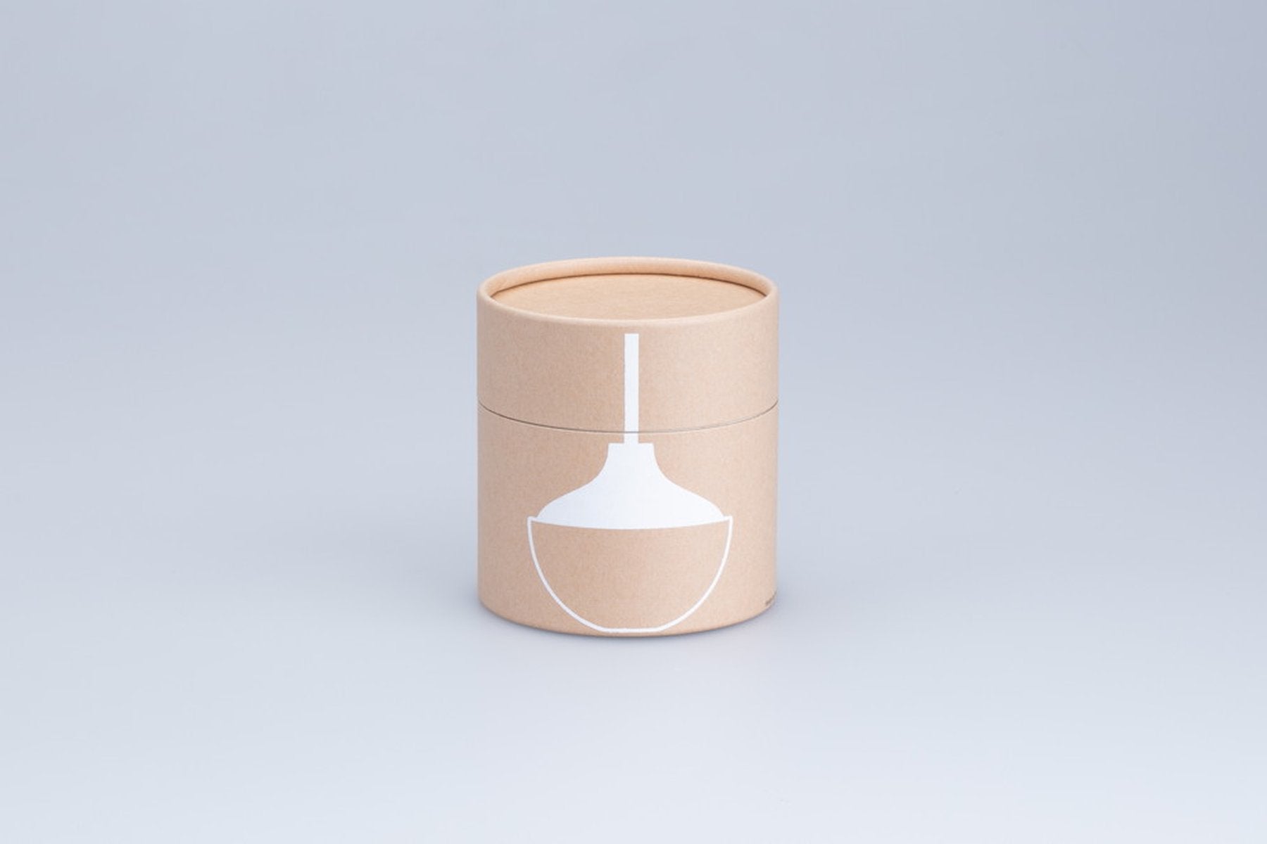 Cheringのブランドパッケージ(円筒形の化粧箱)の外観